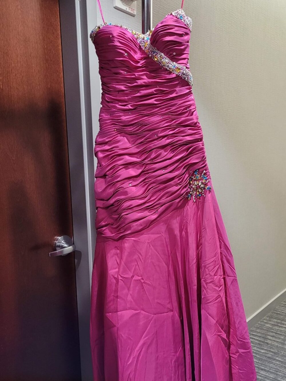 Mori Lee 8106 Size 10 Pink Prom Dress